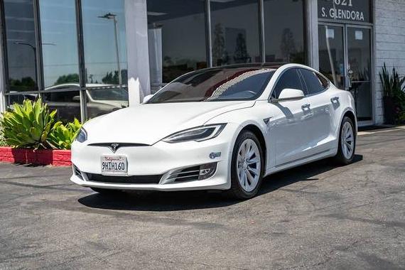 TESLA MODEL S 2018 5YJSA1E2XJF281278 image